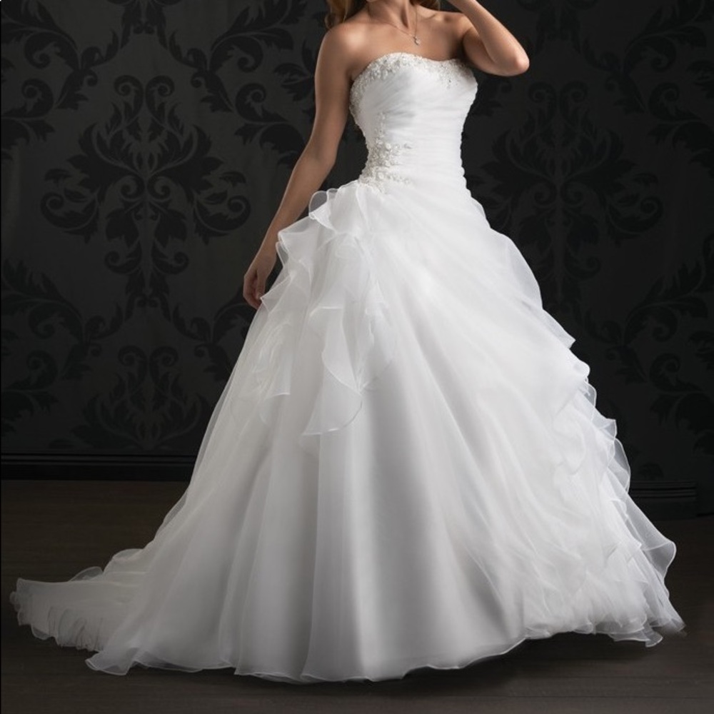 Bonny Wedding Dress
